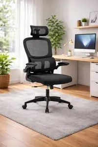 Cadeira Escritório Ergonômica Preta com Altura Ajustável