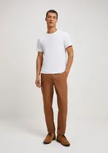 Camiseta Creme Hering Básica Manga Curta Slim