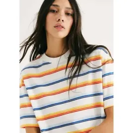Camiseta Feminina Box Listrada Hering Adulto